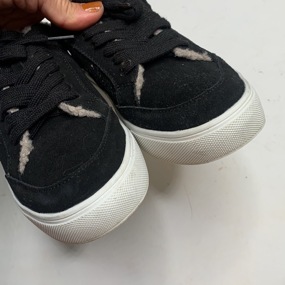 Birdies Cardinal Black Sneaker with Faux Shearling Interior S-188 Sz 9 - Picture 4 of 11